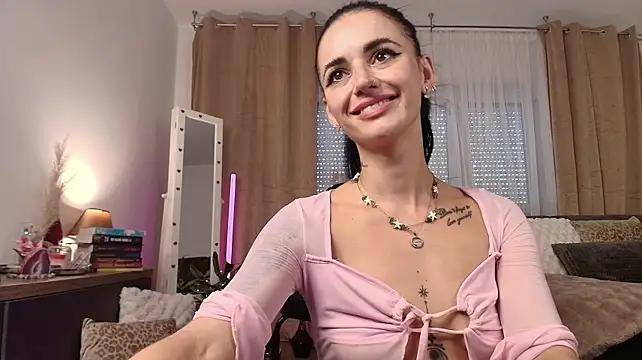 JacquelineHex stripchat live cam model
