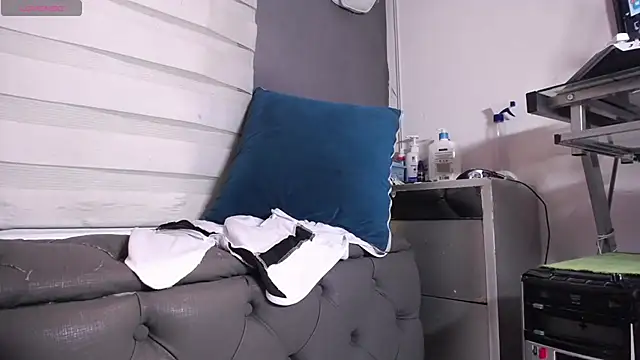 dirty_27cms stripchat live cam model