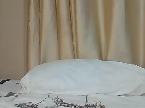 sweet_love00 stripchat live cam model