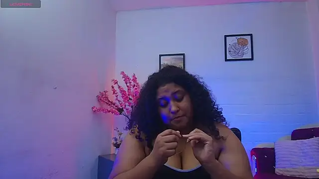 Ayliinn_ stripchat live cam model