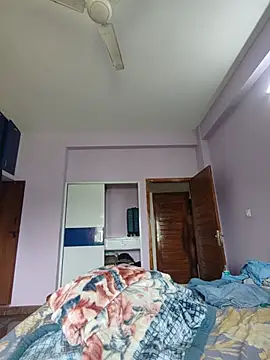 Paramkeerthi stripchat live cam model