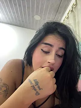 Milk_lee7 stripchat live cam model