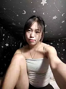 hinata-ta stripchat live cam model