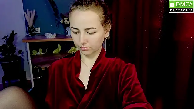Mira_Mermayd stripchat live cam model