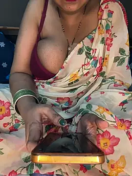 Hot__bhabhi_99 stripchat live cam model
