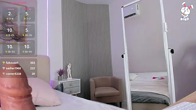 VirginChloe stripchat live cam model