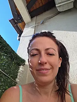 Risky_woman stripchat live cam model