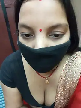 Manjudear stripchat live cam model