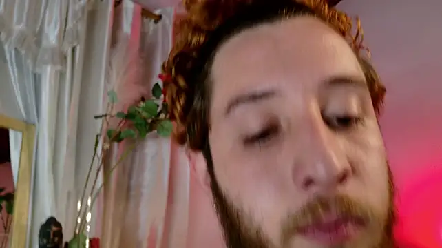 Juan_Castano stripchat live cam model
