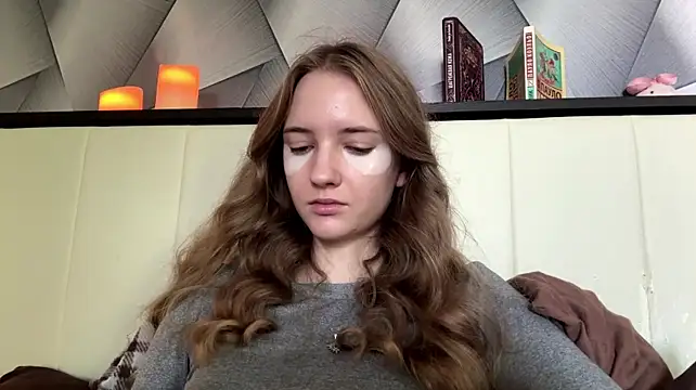 LuiseFurbeck stripchat live cam model