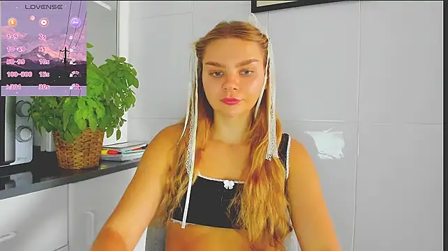 Molly_sweetie stripchat live cam model