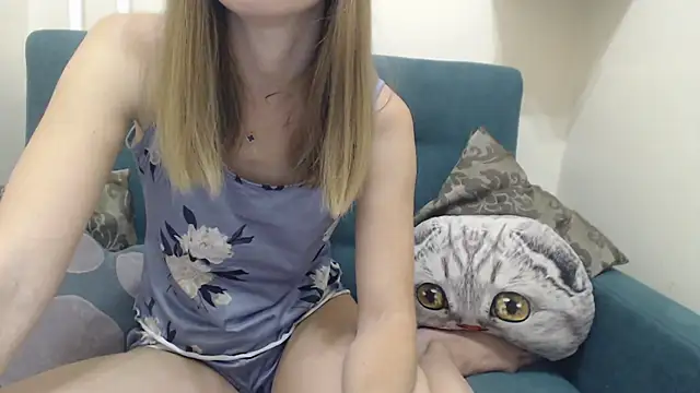 BustyBlondyShow stripchat live cam model