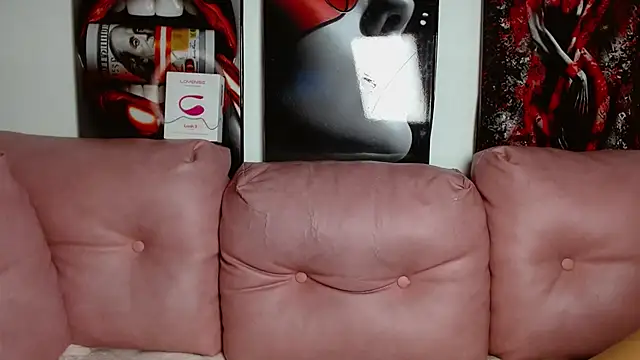 alaiabluecs stripchat live cam model