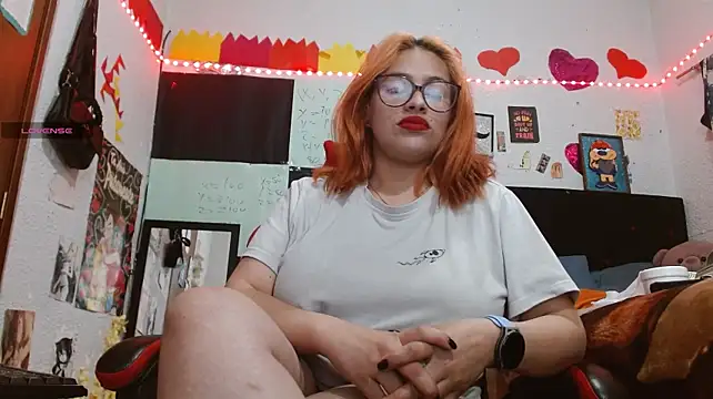 Saray_extrovert_ stripchat live cam model