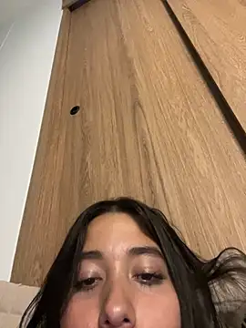 Nhefertary stripchat live cam model