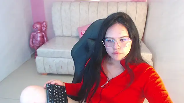 sarita_09_s stripchat live cam model