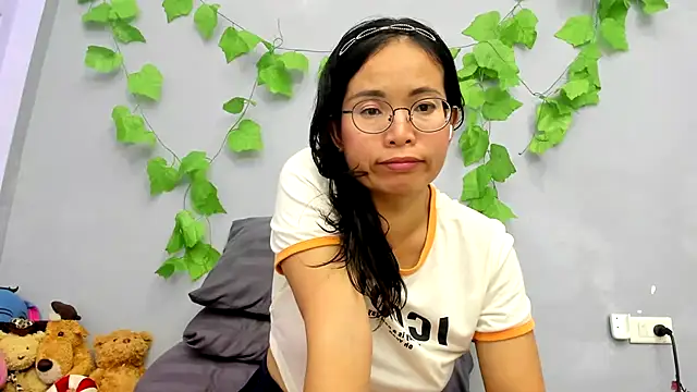 loveley_jenny stripchat live cam model
