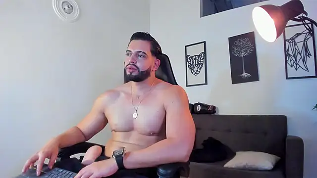 Justin_kingX7 stripchat live cam model