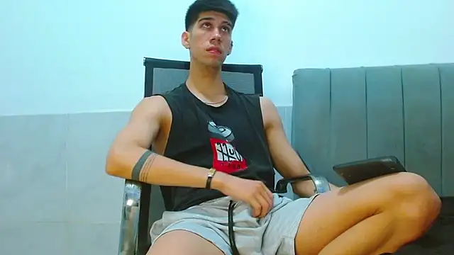 jhony-sex stripchat live cam model