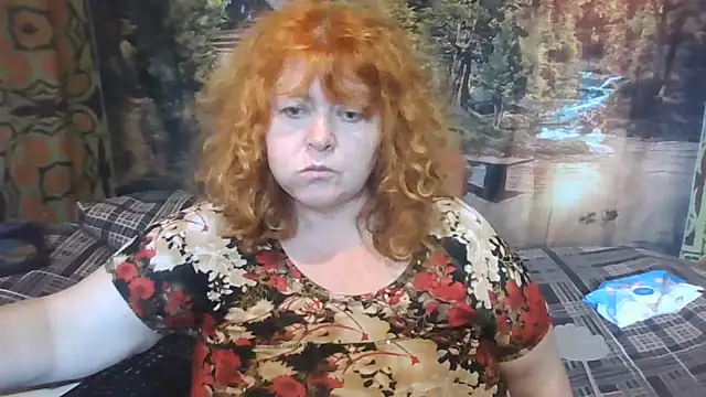 RoseRed69 stripchat live cam model