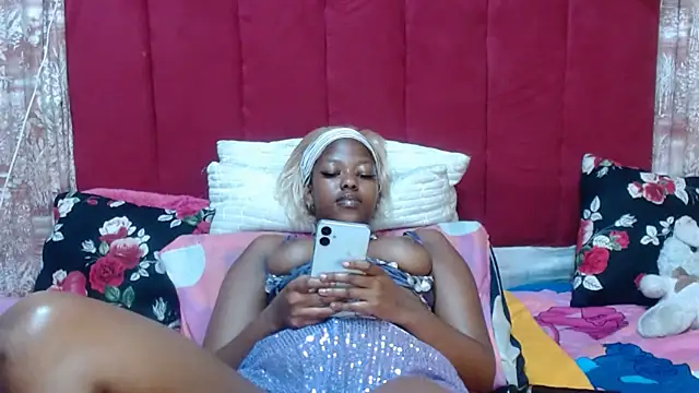 PinkyxGodess stripchat live cam model