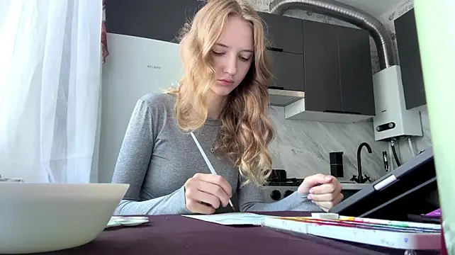 LuiseFurbeck stripchat live cam model