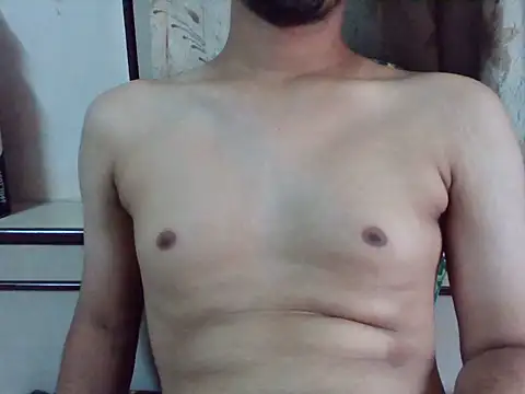 DaringDick69 stripchat live cam model