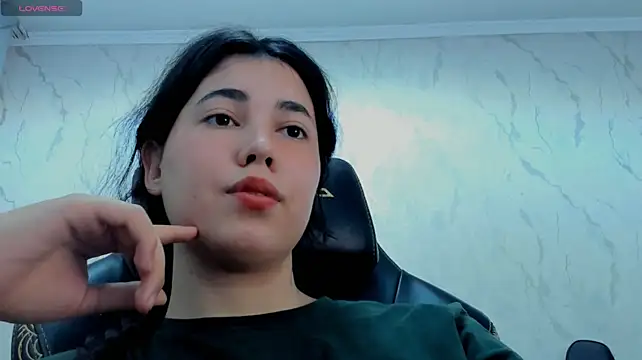 Diara_1an stripchat live cam model