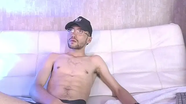 Apolo_Angelou stripchat live cam model