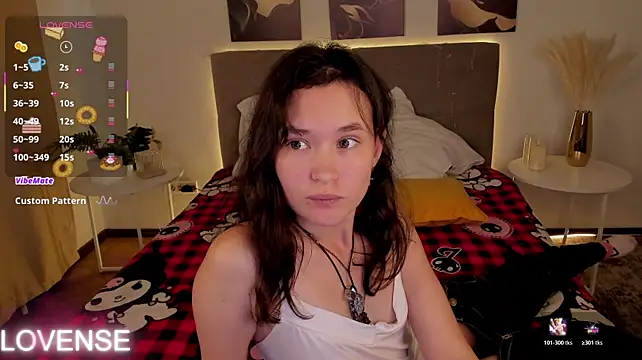 Emily_Strikeee stripchat live cam model