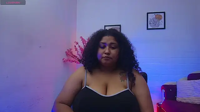Ayliinn_ stripchat live cam model