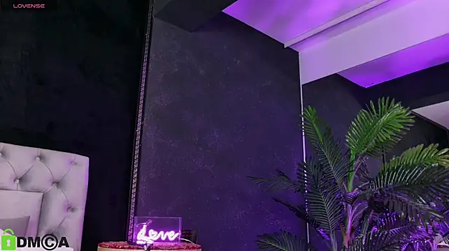 SandraBabeXO stripchat live cam model