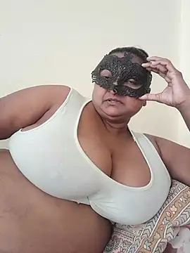 Dragongirl1313 stripchat live cam model