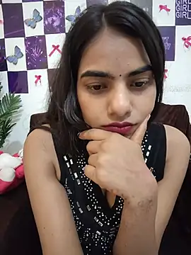 Alisha_Babyy stripchat live cam model