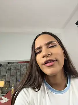 amara_wet04 stripchat live cam model