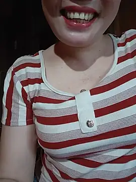 -Titin- stripchat live cam model
