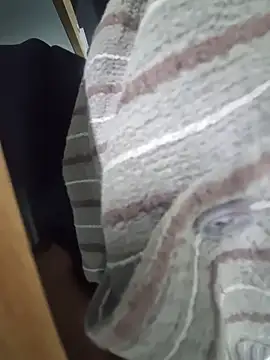 ThickDickRider stripchat live cam model