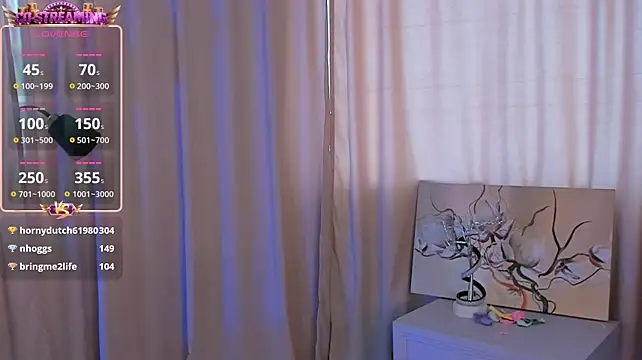 MaireLanda stripchat live cam model
