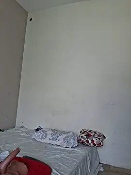 Kamdollie stripchat live cam model
