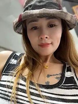 okgirl_23 stripchat live cam model