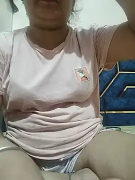 Husnpari20 stripchat live cam model