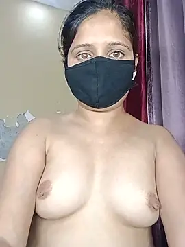 Ruhi_07 stripchat live cam model