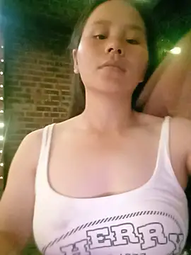 MISSKUTE-2000 stripchat live cam model