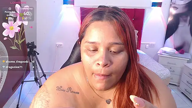 NathaliaMayson stripchat live cam model