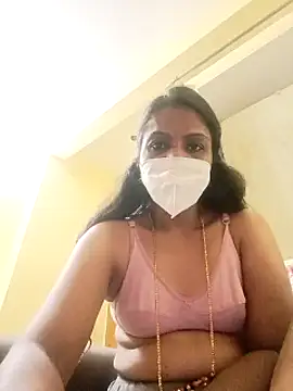 ashwini805057 stripchat live cam model