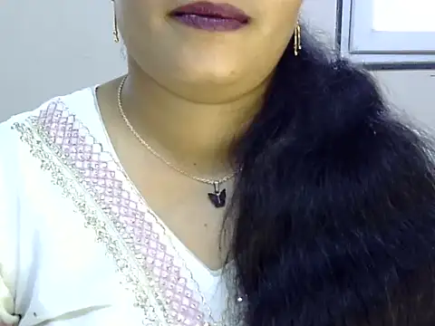 Muskan_Jha stripchat live cam model
