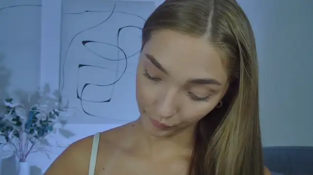 MilaVoss stripchat live cam model