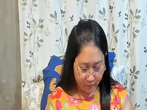 CHUBBY_ANGEL09 stripchat live cam model