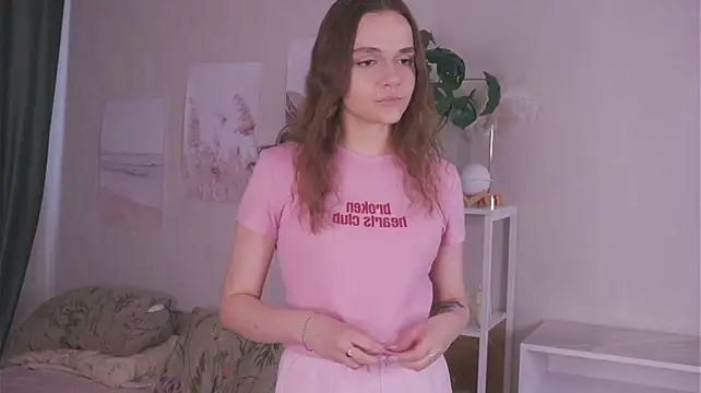 MinMorley stripchat live cam model