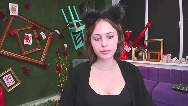GothikaFrediks stripchat live cam model